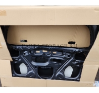 Дверь багажника Toyota 670050R270